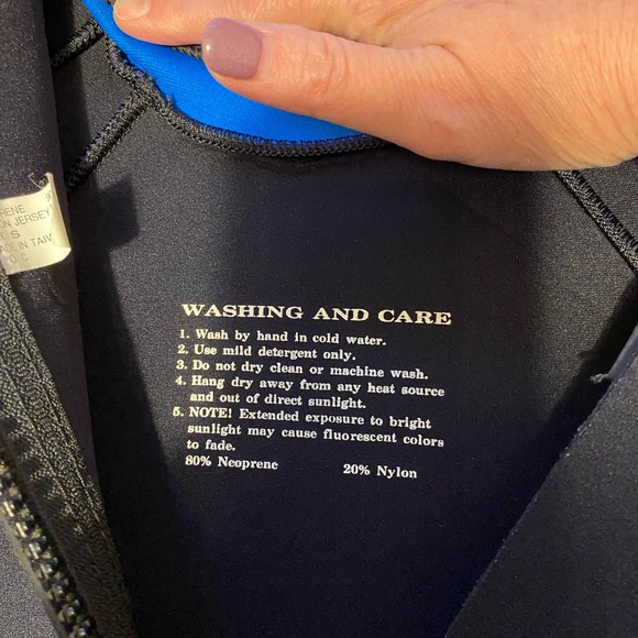 Tortuga Wet shorty Suit - Picture 6 of 10